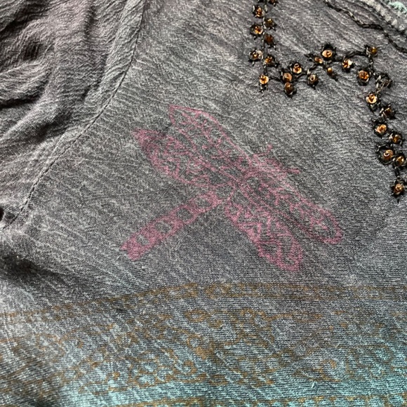 Greater Good Flowy Dragonfly Top - Picture 3 of 4